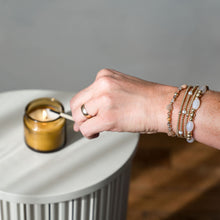 Load image into Gallery viewer, Eclipse of Love - Gold