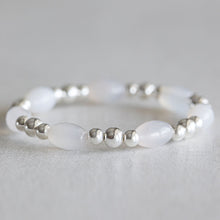 Load image into Gallery viewer, White Agate - Silver