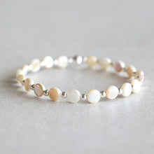 Load image into Gallery viewer, 5mm Fresh Water Shell - Silver