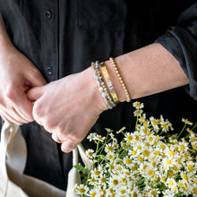 Load image into Gallery viewer, 4mm Hawk's Eye - Gold