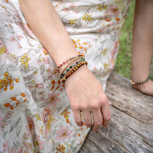 Load image into Gallery viewer, 6mm Summer Hearts - Gold