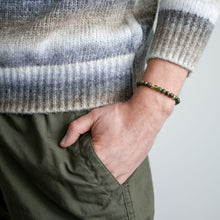 Load image into Gallery viewer, 6mm Chrysoprase - Gold