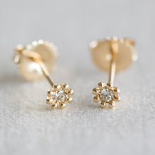 Load image into Gallery viewer, 14K Gold Diamond Floral earrings