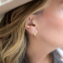 Load image into Gallery viewer, 6.5mm 14K Hummingbird studs