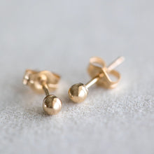 Load image into Gallery viewer, 3mm Gold Filled Ball Stud earrings
