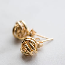Load image into Gallery viewer, 14k Gold Love Knot studs - 8MM
